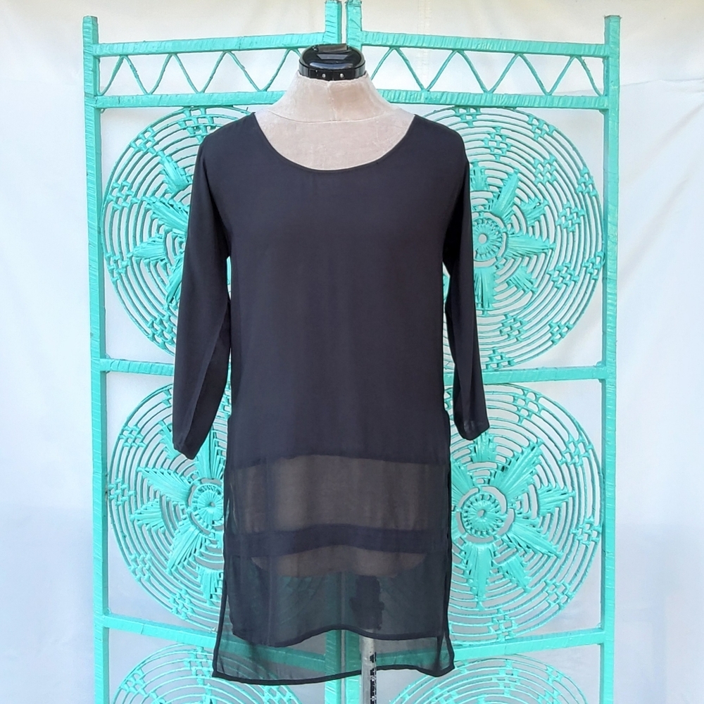 SOFIA SHEER BOTTOM & SHOULDERS TUNIC TOP